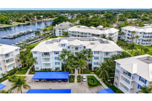 712 Bay Colony Drive, Juno Beach, FL 33408 - MLS#B26037837