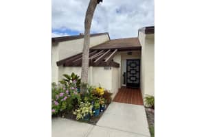 3927 Vine Tree Trail, Lake Worth, FL 33467 - MLS#B26037866