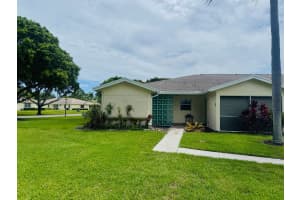 5114 Lakefront Boulevard, Delray Beach, FL 33484 - MLS#B26037884
