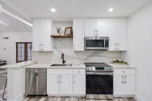 744 Sunset Road, West Palm Beach, FL 33401 - MLS#B26037892