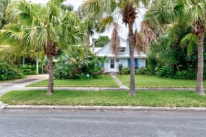 1927 21st Avenue, Vero Beach, FL 32960 - MLS#B26037971