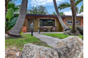 949 25th Avenue, Pompano Beach, FL 33062 - MLS#B26038013