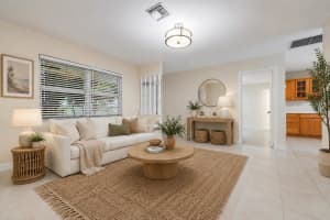 678 Riverside Drive, Palm Beach Gardens, FL 33410 - MLS#B26038050