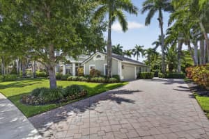 15822 Cypress Park Drive, Wellington, FL 33414 - MLS#B26038066