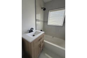 1437 10th Place, Fort Lauderdale, FL 33311 - MLS#B26038079