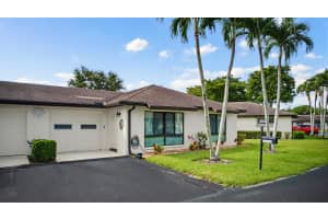 4854 Equestrian Circle, Boynton Beach, FL 33436 - MLS#B26038117