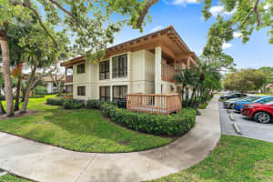 433 Brackenwood Lane, Palm Beach Gardens, FL 33418 - MLS#B26038142