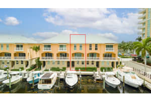 643 Casa Loma Boulevard, Boynton Beach, FL 33435 - MLS#B26038143
