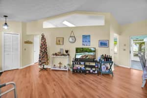 2265 Carnation Avenue, Port Saint Lucie, FL 34952 - MLS#B26038152