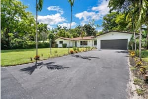 4190 SW 4th St, Plantation, FL 33317, - MLS#B26038186
