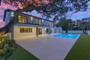 868 Country Club Drive, North Palm Beach, FL 33408 - MLS#B26038197