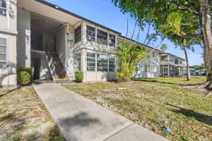 480 N Laurel Drive 1a, Margate 480 N Laurel Drive 1a, Margate