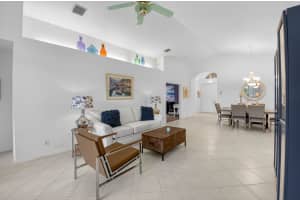 5304 Wycombe Avenue, Boynton Beach, FL 33437 - MLS#B26038229