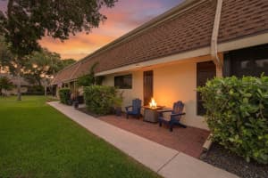 101 Half Moon Circle, Jupiter, FL 33458 - MLS#B26038246
