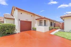400 113th Terrace, Pembroke Pines, FL 33025 - MLS#B26038325
