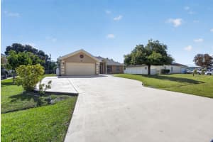 441 Doreen Street, Port Saint Lucie, FL 34983 - MLS#B26038328