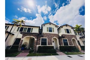 9326 33rd Lane, Hialeah, FL 33018 - MLS#B26038388