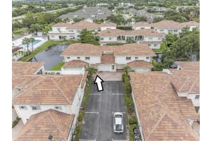 524 7th Sq APT 101, Vero Beach, FL 32962, - MLS#B26038403