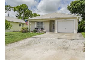 1575 17th Court, Vero Beach, FL 32962 - MLS#B26038429