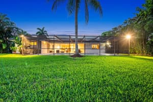 16731 Harbor Court, Weston, FL 33326 - MLS#B26038472