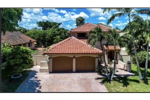 523 38th Terrace, Deerfield Beach, FL 33442 - MLS#B26038475