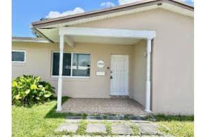 1912 38th Street, Oakland Park, FL 33309 - MLS#B26038530