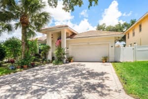 136 Hidden Hollow Terrace, Palm Beach Gardens, FL 33418 - MLS#B26038580