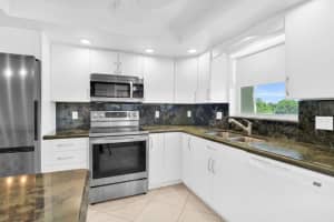 1850 Ocean Boulevard, Pompano Beach, FL 33062 - MLS#B26038581