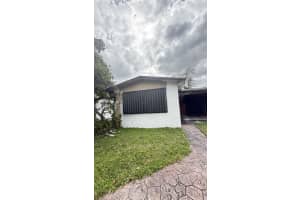 818 46th Avenue, Hollywood, FL 33021 - MLS#B26038593