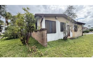818 46th Avenue, Hollywood, FL 33021 - MLS#B26038593