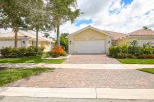 10653 Hartwick Drive, Port St Lucie, FL 34987 - MLS#B26038594