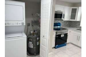24 Abbey Lane, Delray Beach, FL 33446 - MLS#B26038607