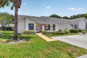 10953 Lake Front Place, Boca Raton, FL 33498 - MLS#B26038640