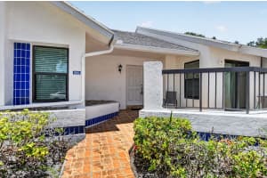 10953 Lake Front Place, Boca Raton, FL 33498 - MLS#B26038640