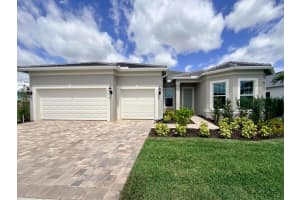 10470 Highpointe Drive, Stuart, FL 34997 - MLS#B26038668