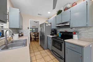 8108 100th Way, Tamarac, FL 33321 - MLS#B26038757