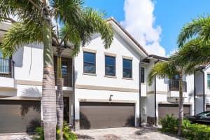 4455 Aqua Bella Lane, Dania Beach, FL 33312 - MLS#B26038849