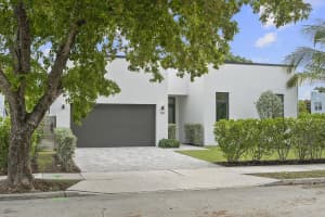 901 Upland Road, West Palm Beach, Fl 33401, West Palm Beach