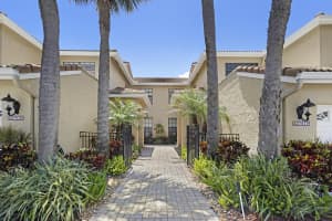 22791 Trelawny Terrace, Boca Raton, FL 33433 - MLS#B26038918