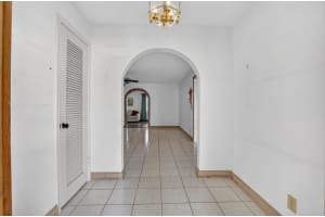 1370 27th Place, Boynton Beach, FL 33426 - MLS#B26038940