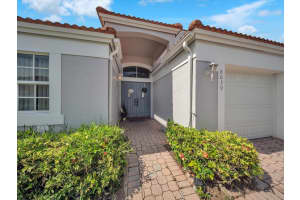 8039 Tranquility Lake Drive, Delray Beach, FL 33446 - MLS#B26039021