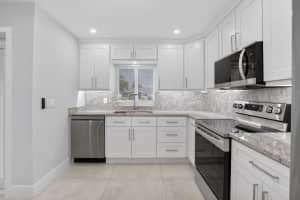 6049 V�a Diana, Delray Beach, FL 33484, Delray Beach, FL 33484 - MLS#B26039057