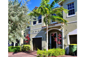 2440 14th Court, Homestead, FL 33035 - MLS#B26039138