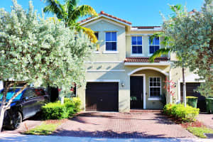 2440 14th Court, Homestead, FL 33035 - MLS#B26039138