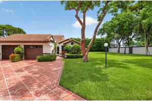 6082 Waldwick Circle, Delray Beach, FL 33484 - MLS#B26039157