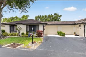 4944 Equestrian Circle, Boynton Beach, FL 33436 - MLS#B26039204
