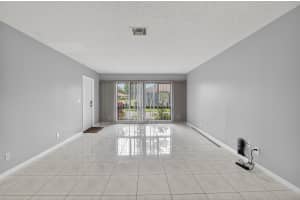 4944 Equestrian Circle, Boynton Beach, FL 33436 - MLS#B26039204