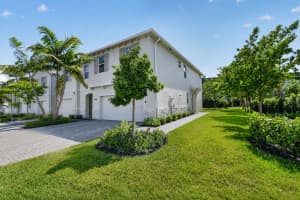 4325 Pond Lily Lane, Lake Worth, FL 33467 - MLS#B26039243