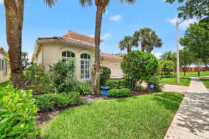 8553 E Via Grande E, Wellington, FL 33411, Wellington, FL 33411 - MLS#B26039275