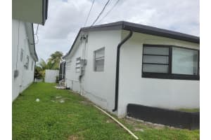 6641 Emerald Lake Drive, Miramar, FL 33023 - MLS#B26039285